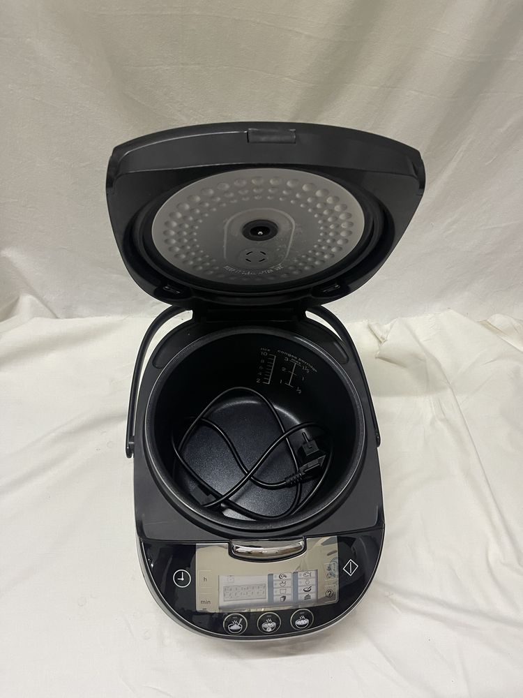 Мултикукър Russell Hobbs