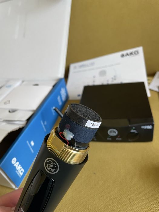 Akg mini 40 безжичен микрофон