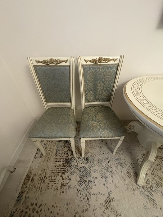 Стол и стулья б/у продажа, самовывоз