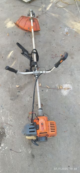 Продаю бензокосилку (триммер) 
Мощная, надёжная, не игрушка!
