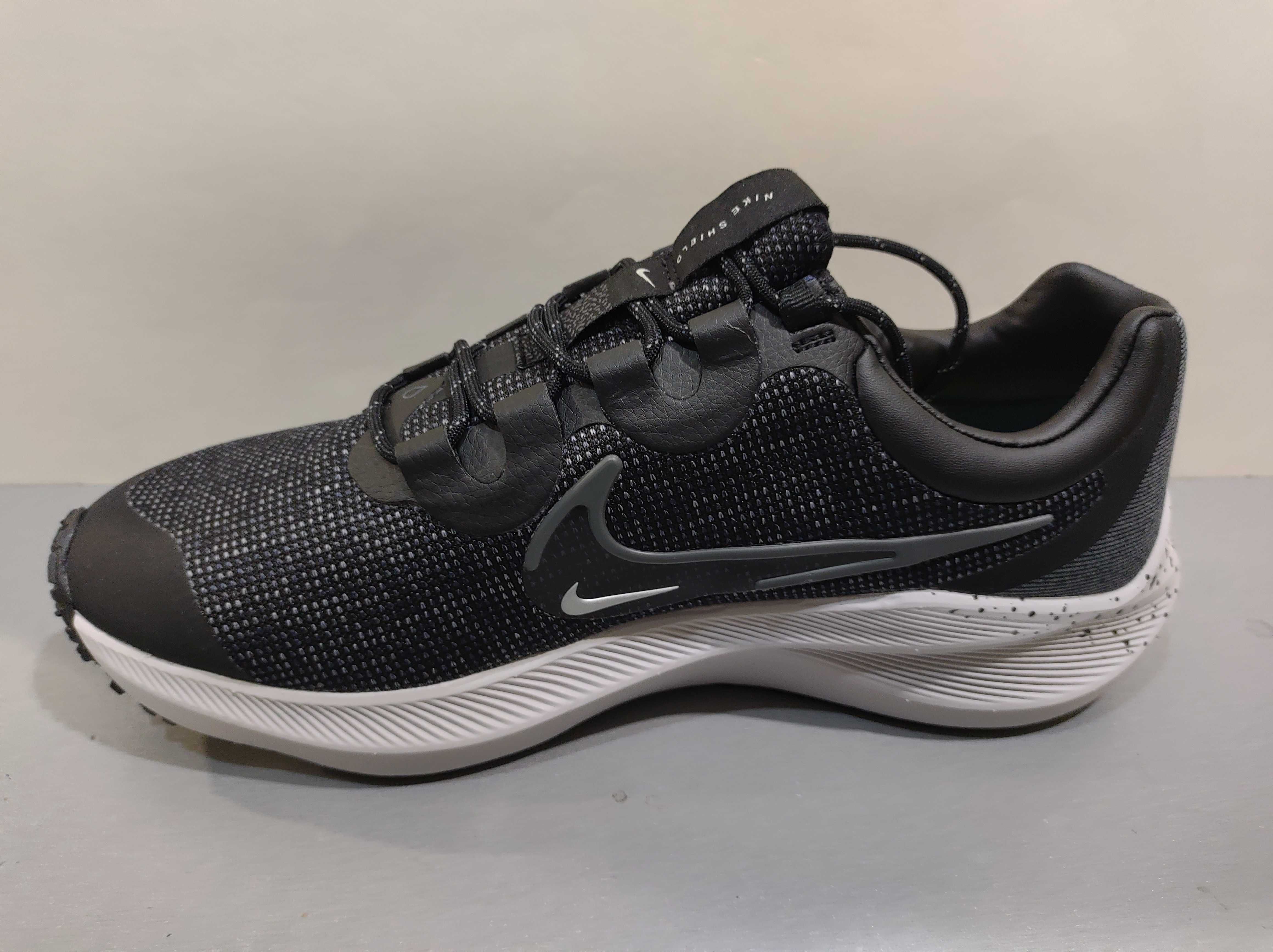 Nike Zoom Waterproof N42,42,5,45.Нови,.Маратонки с мембрана.Нови