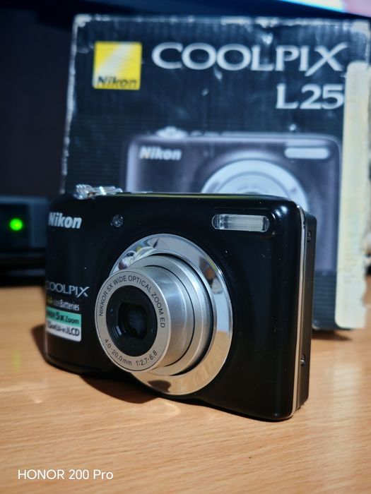 Nikon coolpix l25