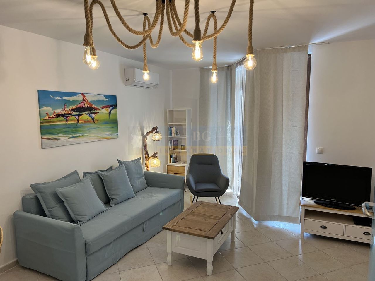 Дава се под наем Двустаен апартамент в Созопол - 83 кв.м за 1600 € - Снимка #6