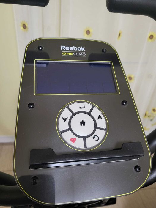 BICICLETĂ EPLIPTICĂ Reebok – stare foarte buna