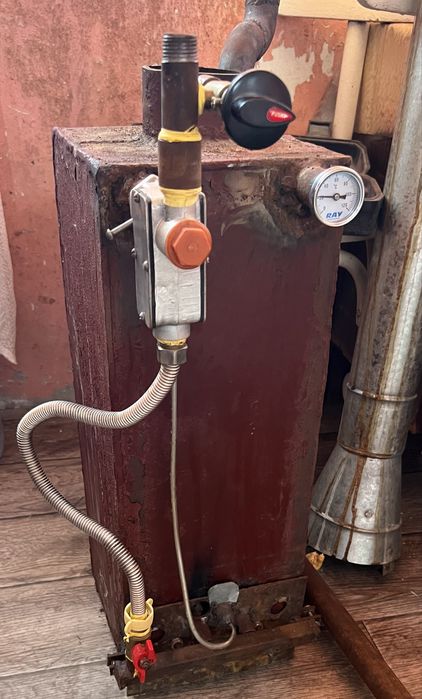 Продаеться котел