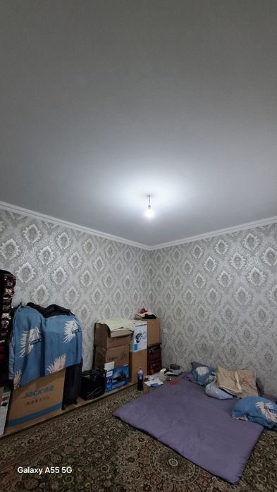 Kelesda srochna uy sotiladi