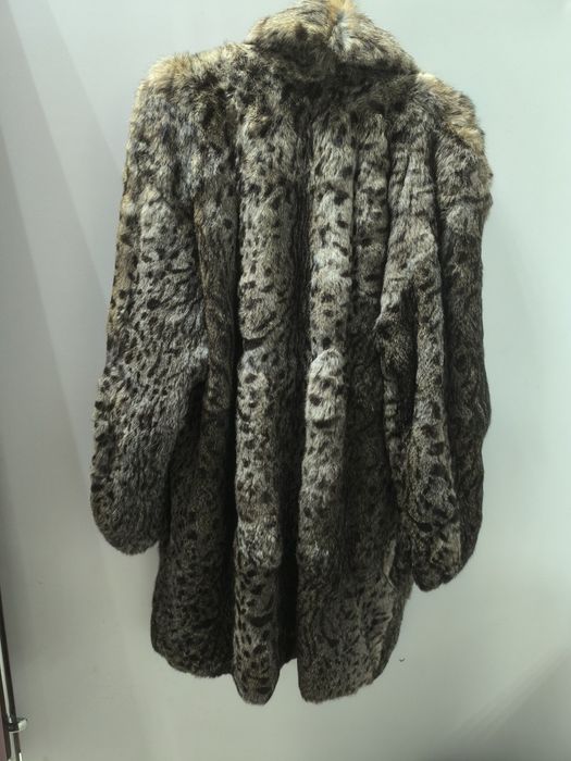 Шуба из меха рыжая рысь