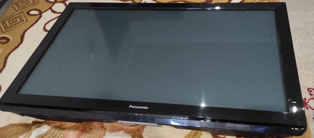 Продам телевизор Panasonic плазма 104 диогональ,