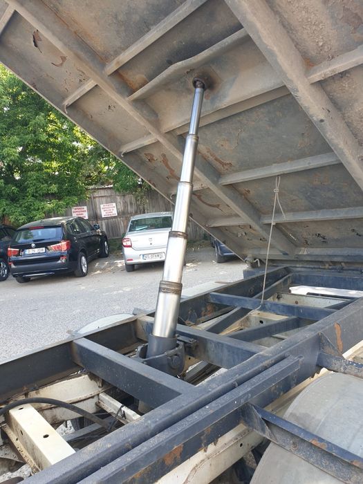 Cilindru basculare auto 3.5 tone