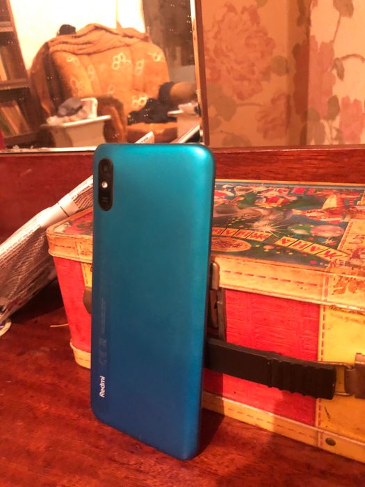 Продам Redmi 9A в отличном состоянии