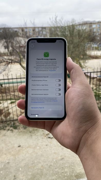 Айфон 11 В идеальном состояние!