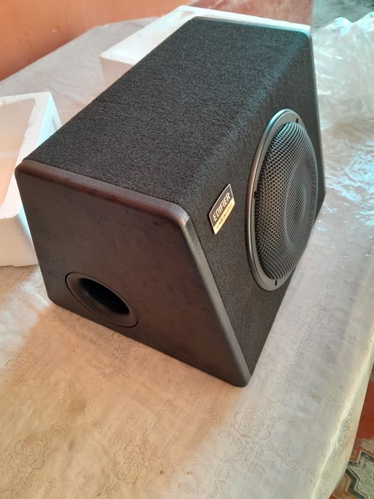 Subwoofer EDIFER CW 800