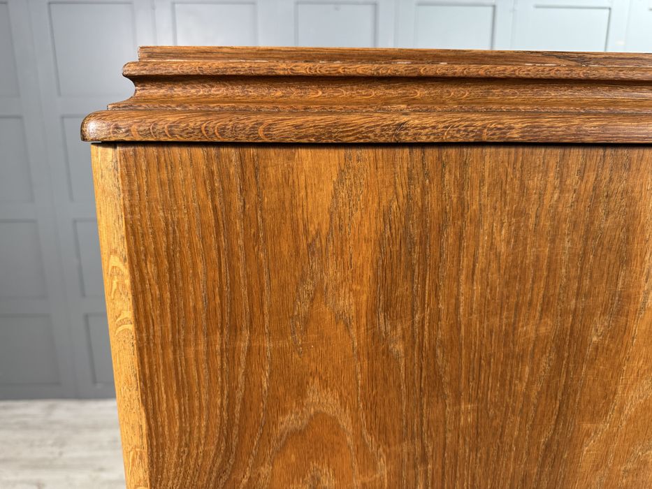 Датски бюфет от 30-те Д1102