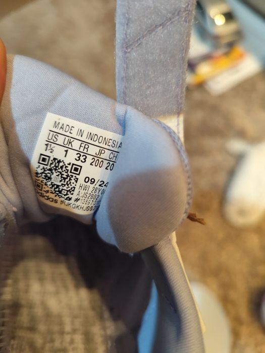 Маратонки Adidas