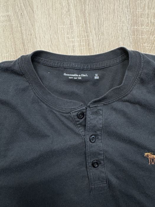 Bluza Abercrombie and Fitch bumbac, muscle fit