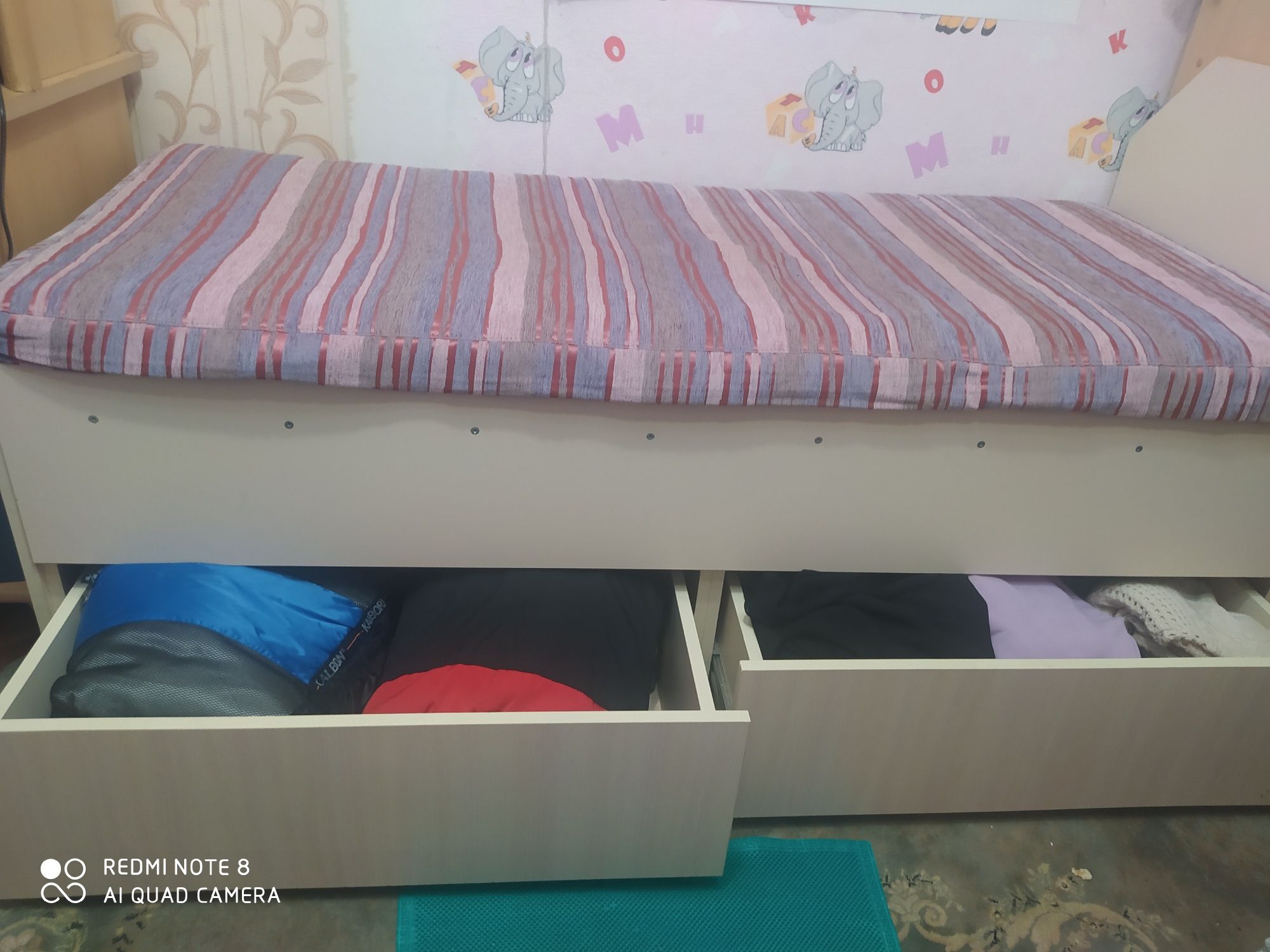 Отдам даром хорошую детскую кроватку