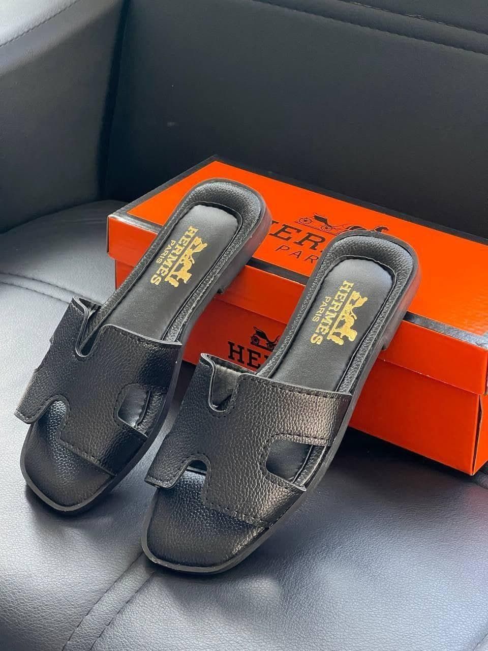 Papuci hermes pt femei