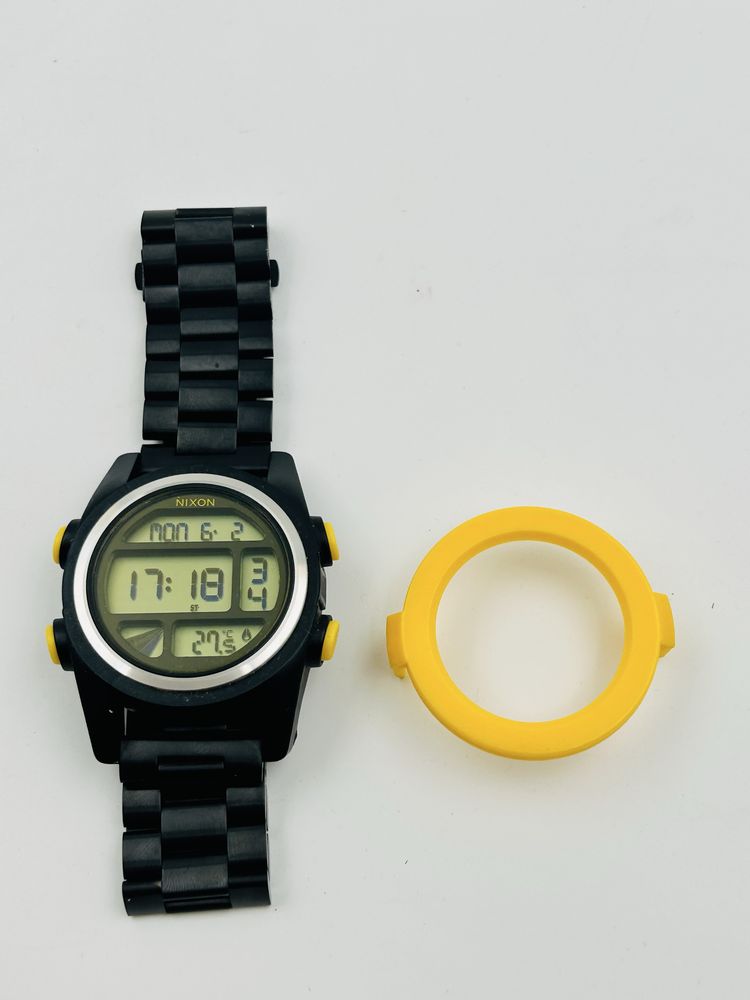 Nixon мъжки часовник