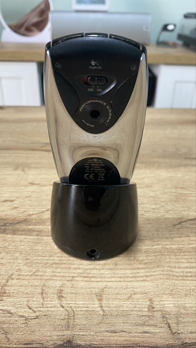 Продавам мишка Logitech MX Air