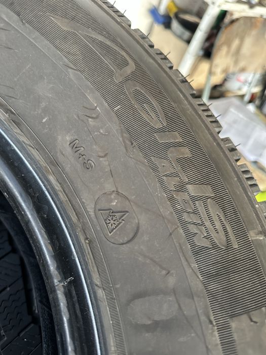 225/75/16c за бус 12PR Michelin dot24 4бр