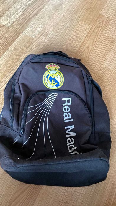 Vand ghizdan cu Real Madrid