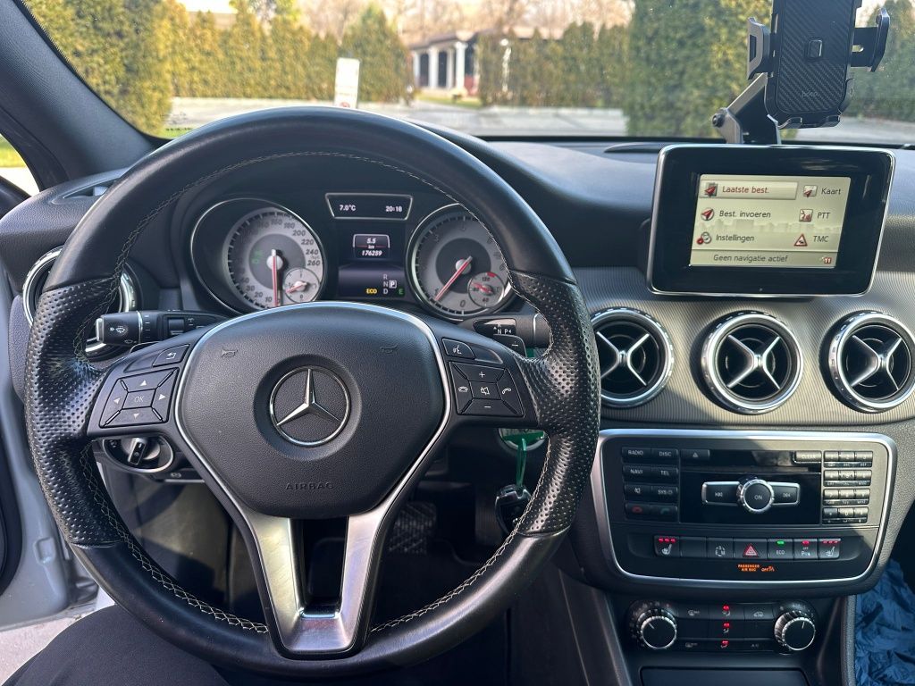 2015 Mercedes-Benz GLA 200 AMG Pachet Automatic