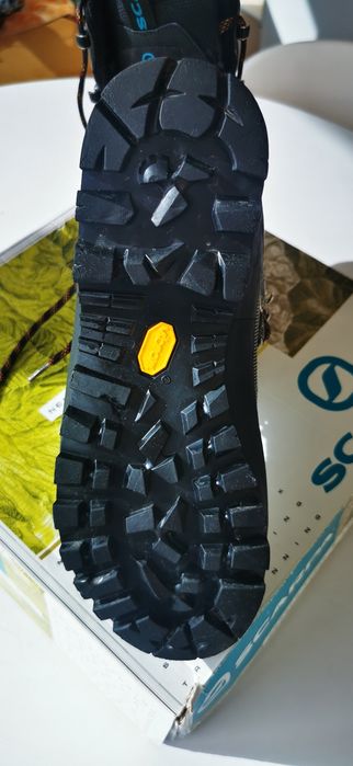 Bocanci Scarpa Charmoz
Scarpa Charmoz Hd