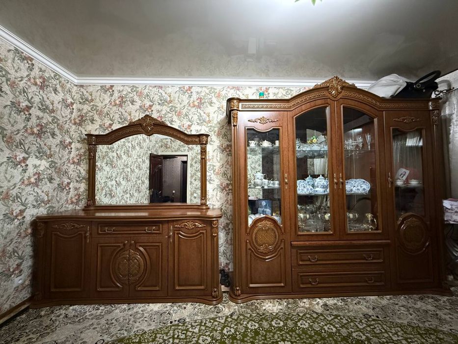 Стенка мебел / Stenka mebel