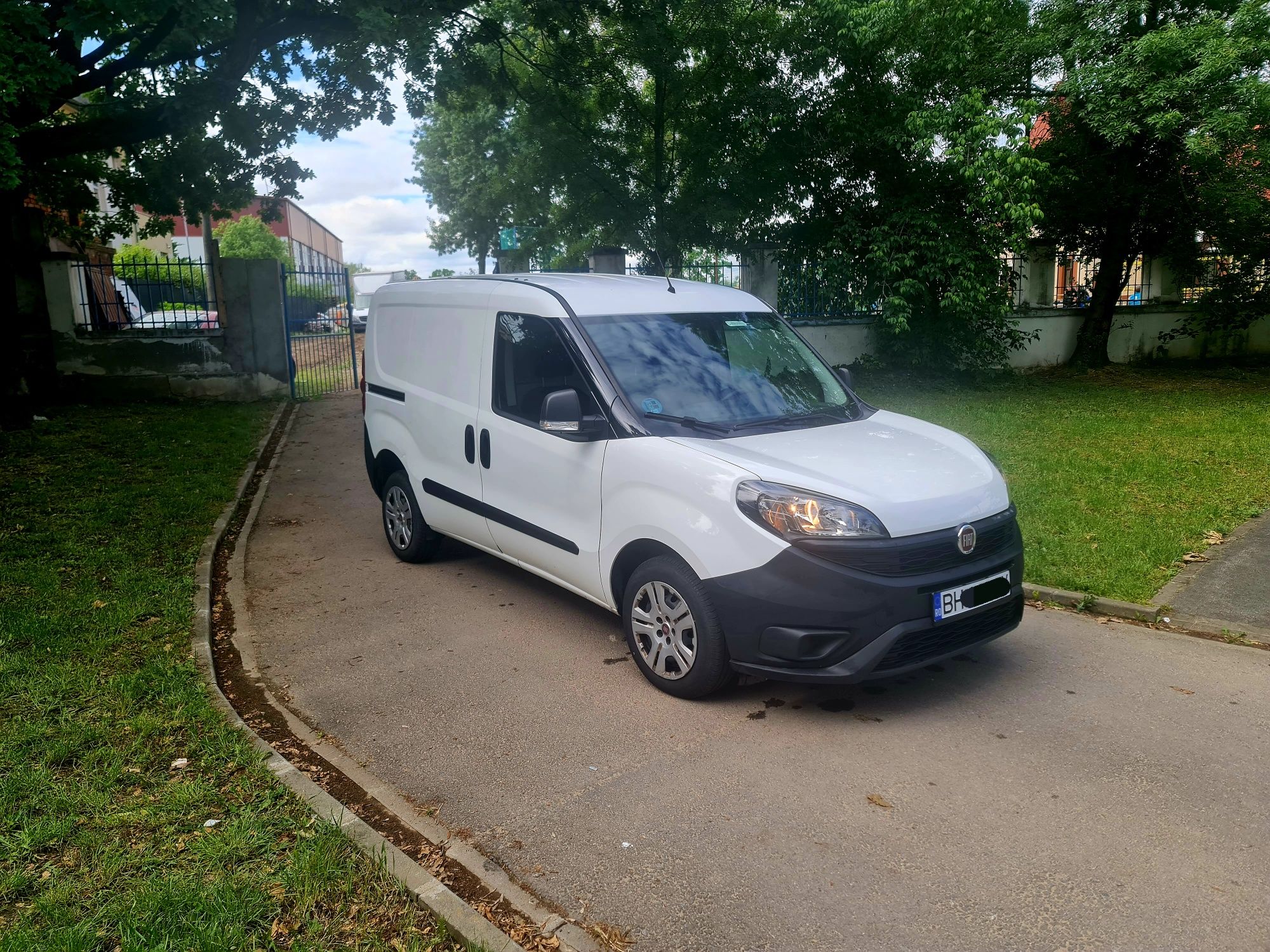 Vand/Schimb Fiat Doblo 1.3 Profesionale Autoutilitara/Transport marfa