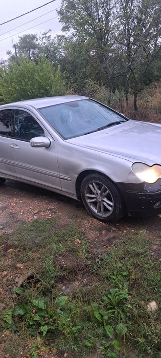 Mercedes c200 w203