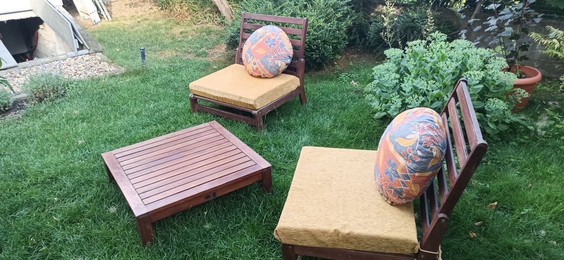 Mobilier terasă din două fotolii și măsuță