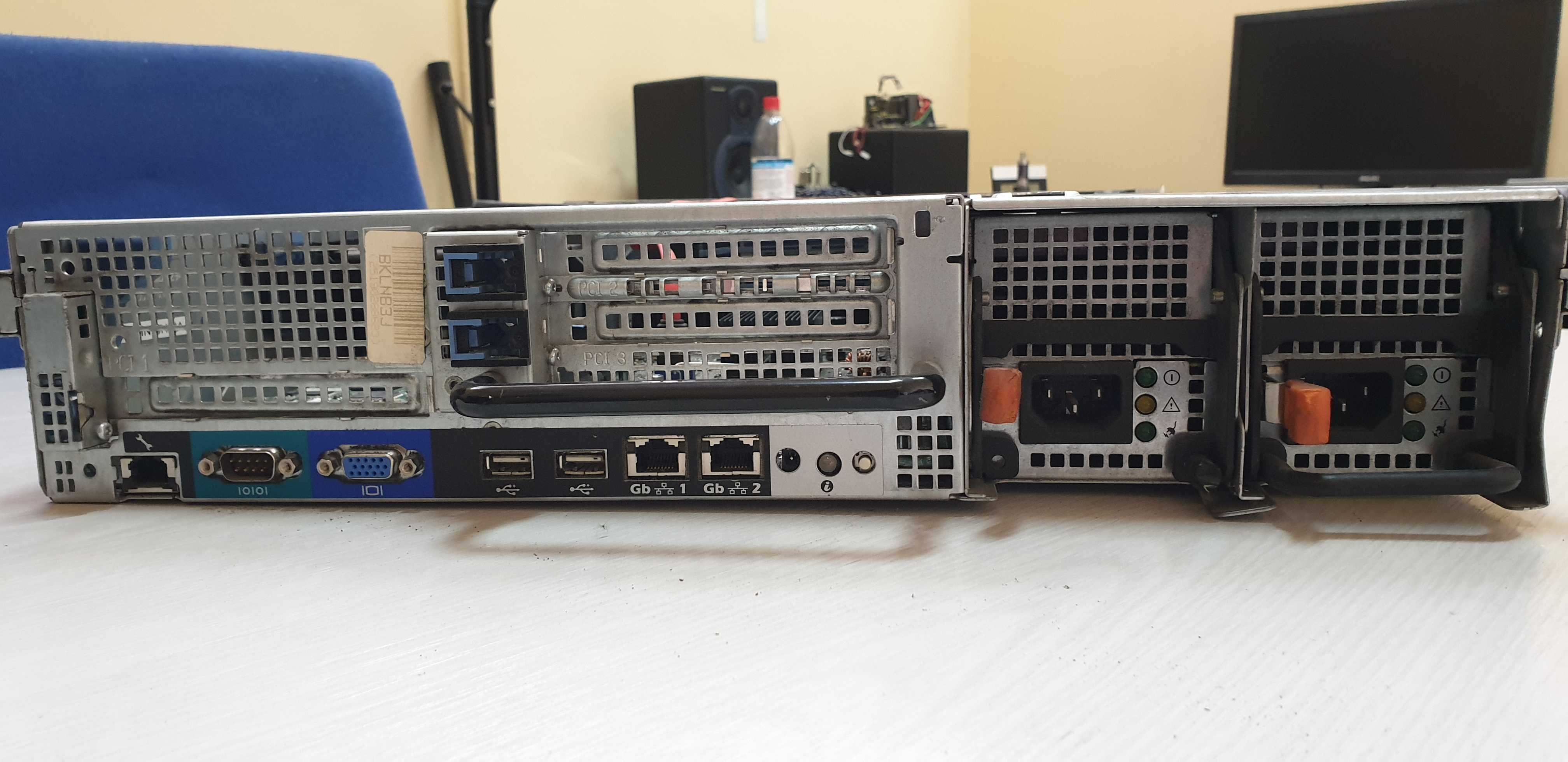 Server Dell PowerEdge 2950 III (2 x Intel Xeon Quad X5460 / 16 GB DDR)