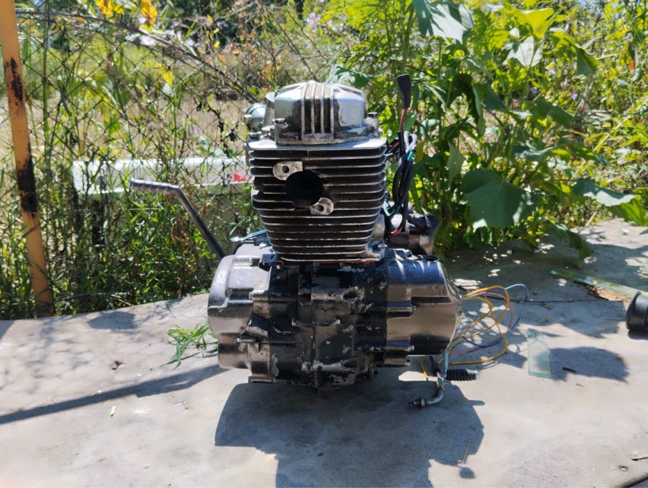 СРОЧНО продам! двигатель 150 куб за 60к торг