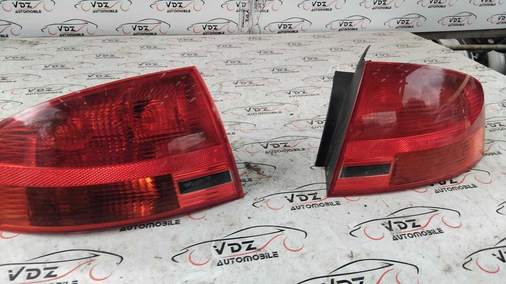 Stop stanga-dreapta Audi A4 B7 Sedan an 2007