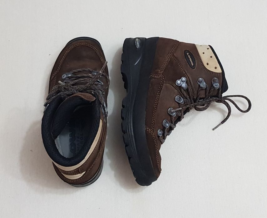Bocanci LOWA Arosa piele Nubuk, ghete munte, alpinism, Nr 36 1/2 EU