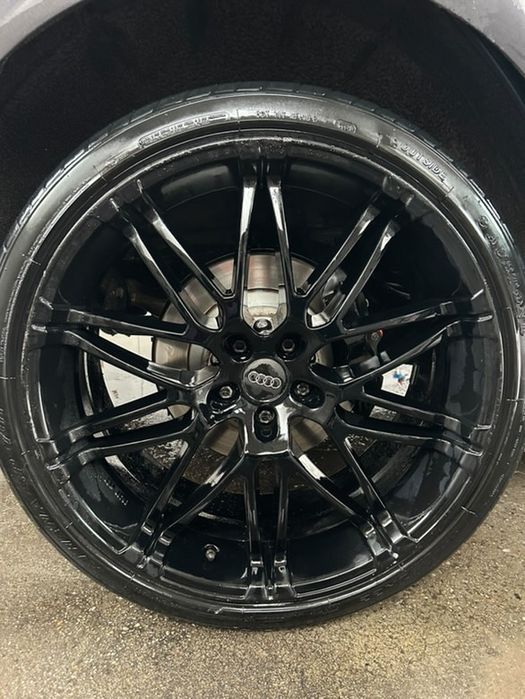 Продавам джанти 22-ки със летни гуми от Audi Q7