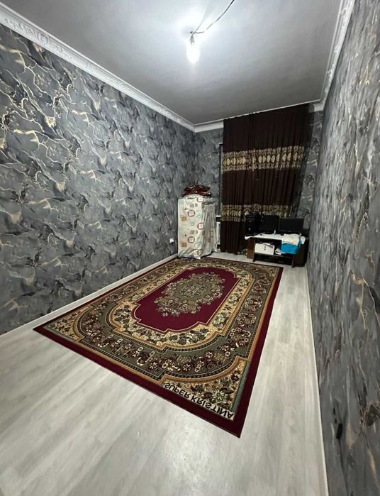 4 xonali Feruza massivda