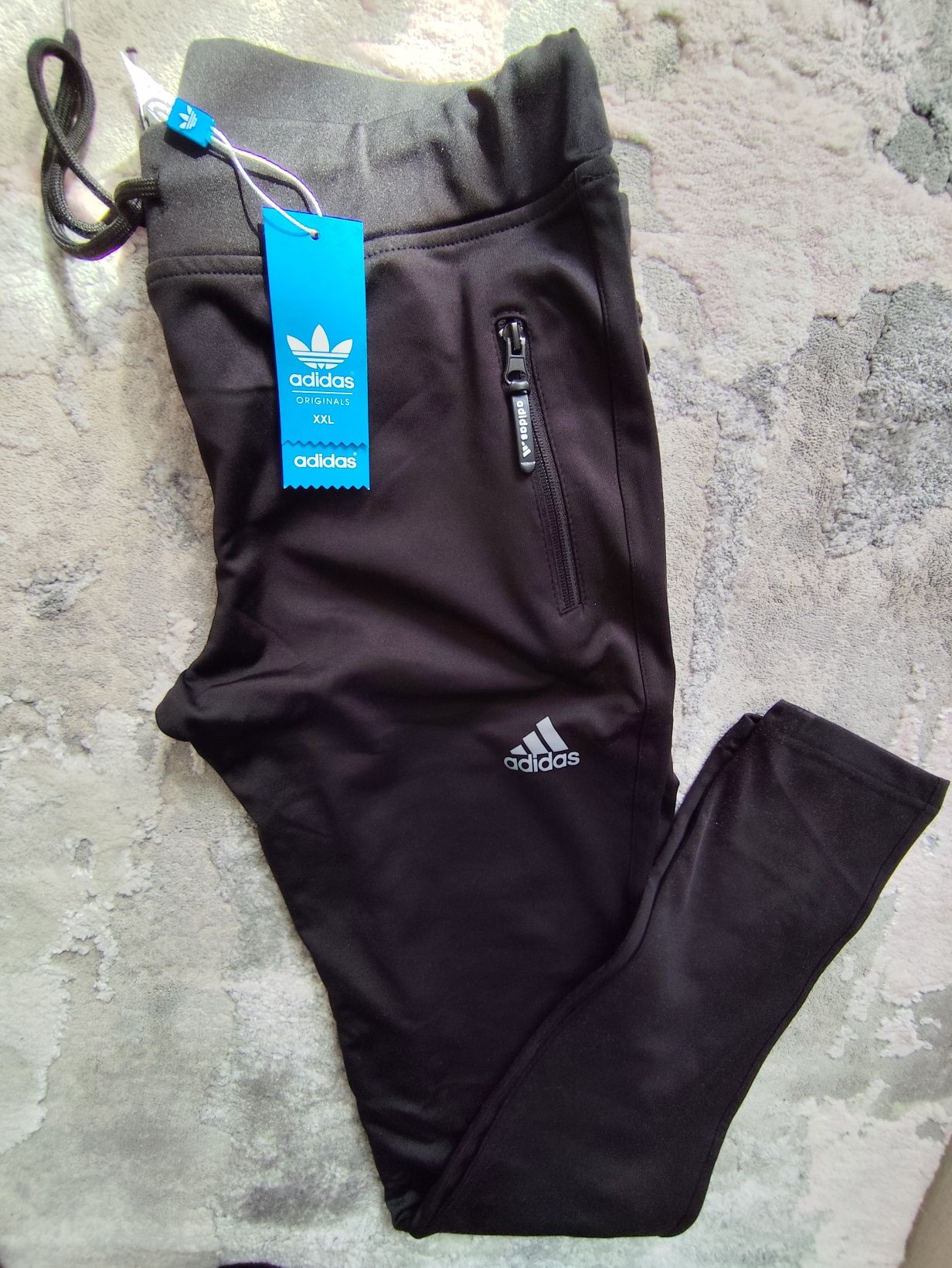 Pantaloni trening adidas dama