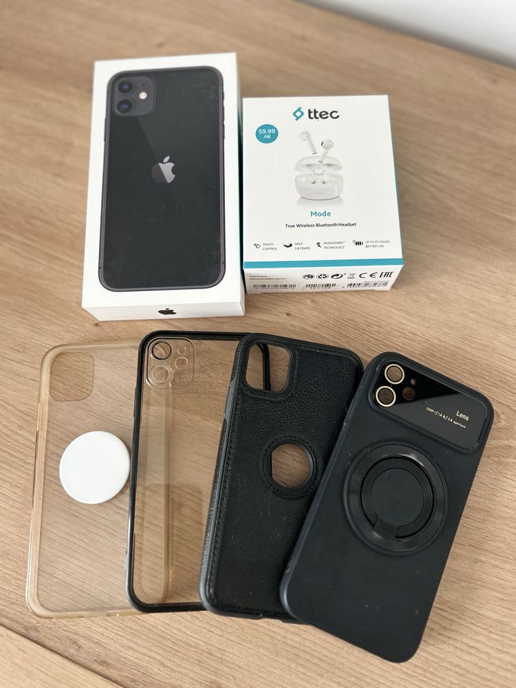 IPhone 11 64 GB с подърък слушалки ttec