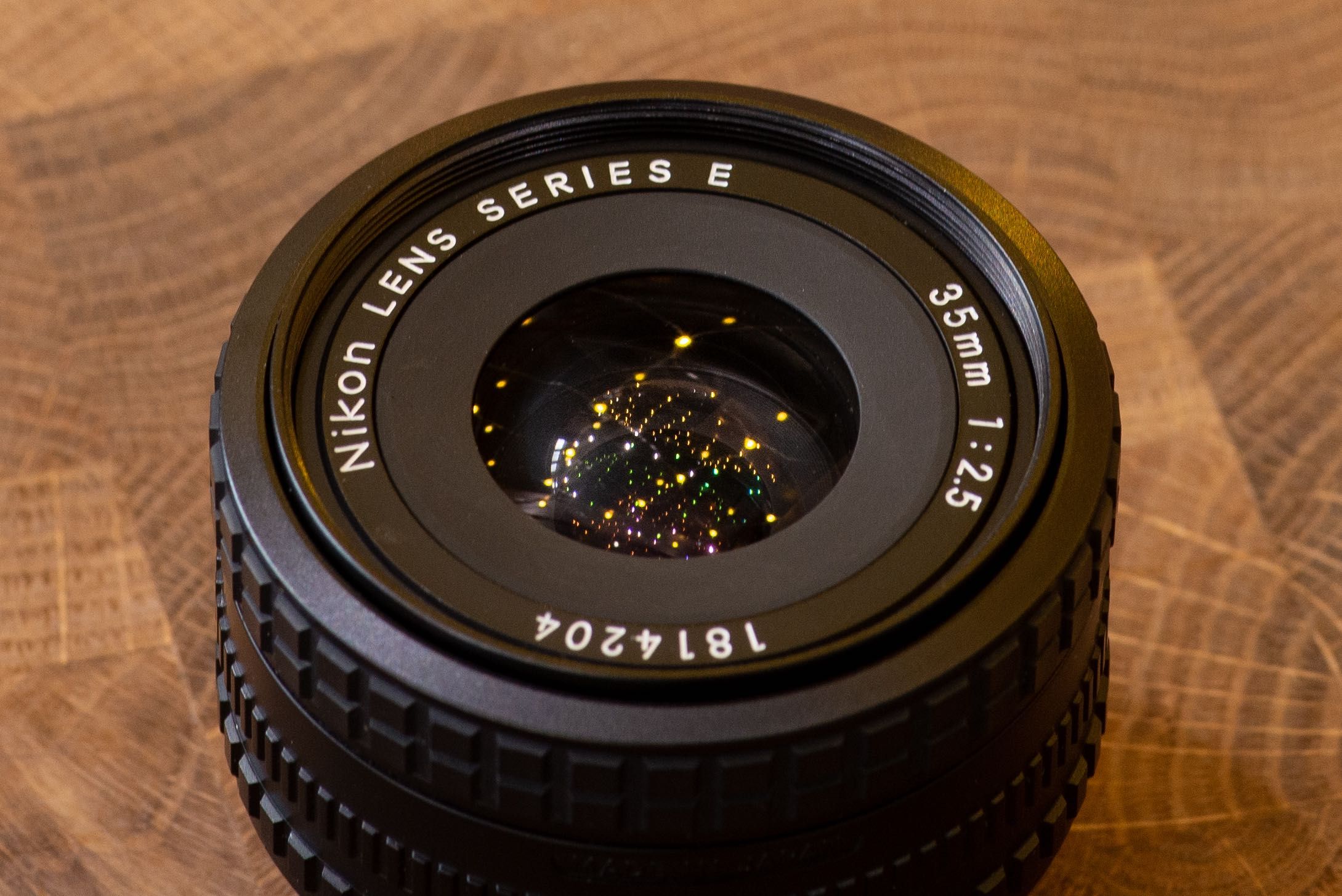 Nikon 35mm f/2.5 обектив Никон