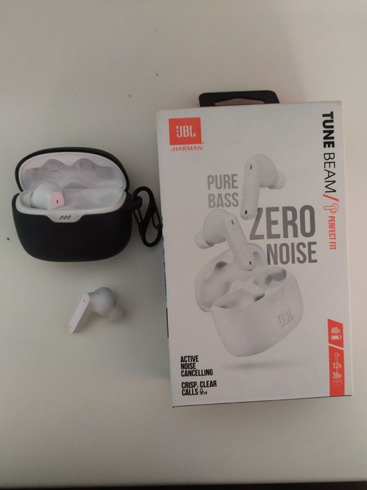 Продаются беспроводные наушники JBL