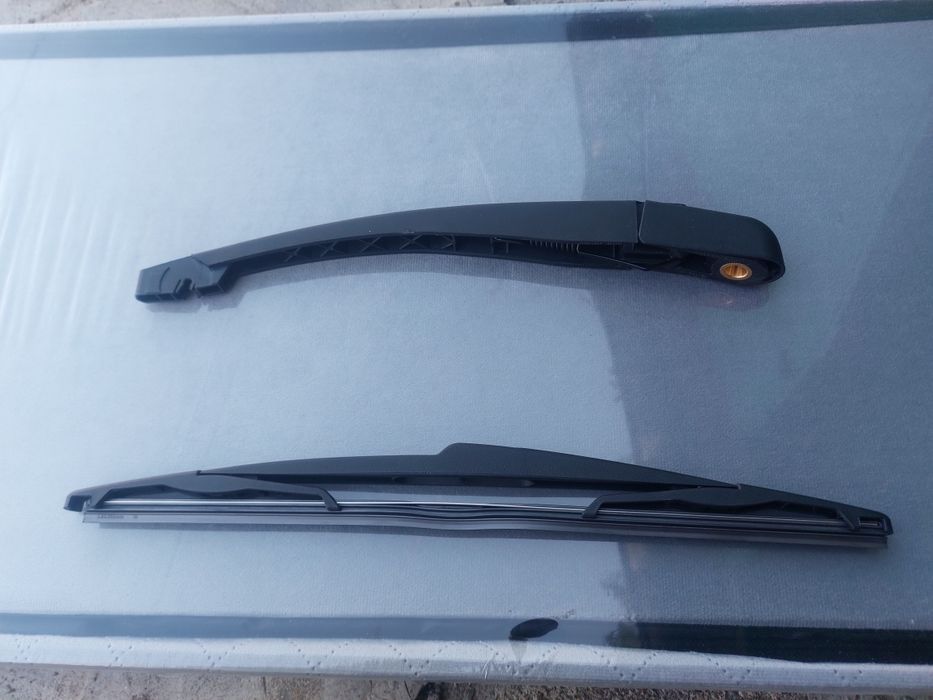 Останали части за Пежо 307 2.0 хди