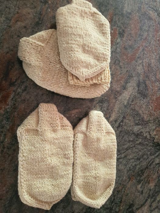 Домашни вълнени чорапи