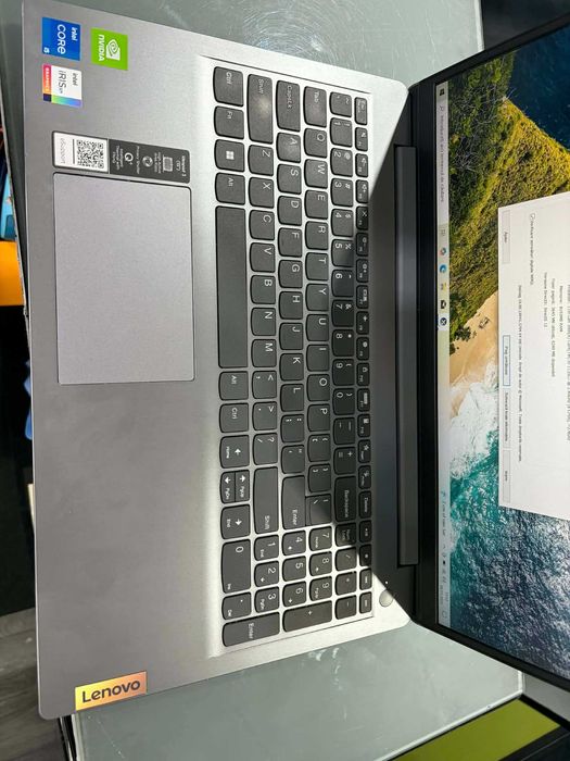 Laptop Lenovo ideapad 3 i5-1135G7 8GB 512SSD MX350 2GB