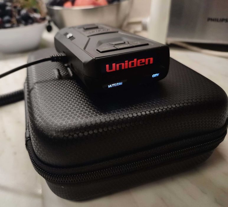 Detector radar antiradar Uniden R1 ecran oled filtrare super detectie