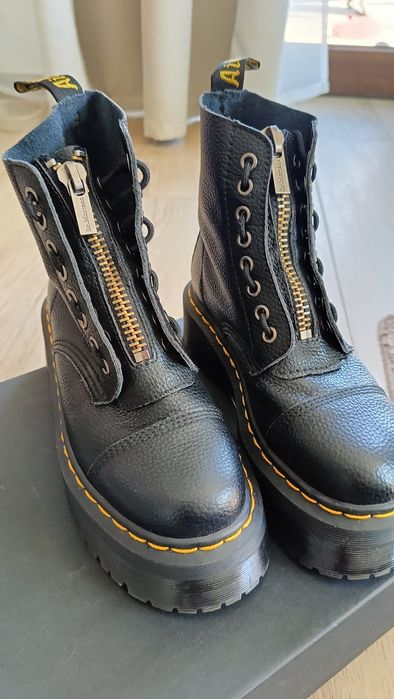 Ghete dr martens mărimea 36