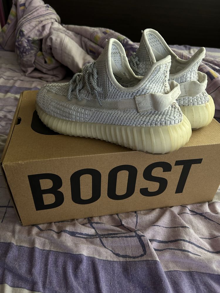 Yeezy 350 white reflective