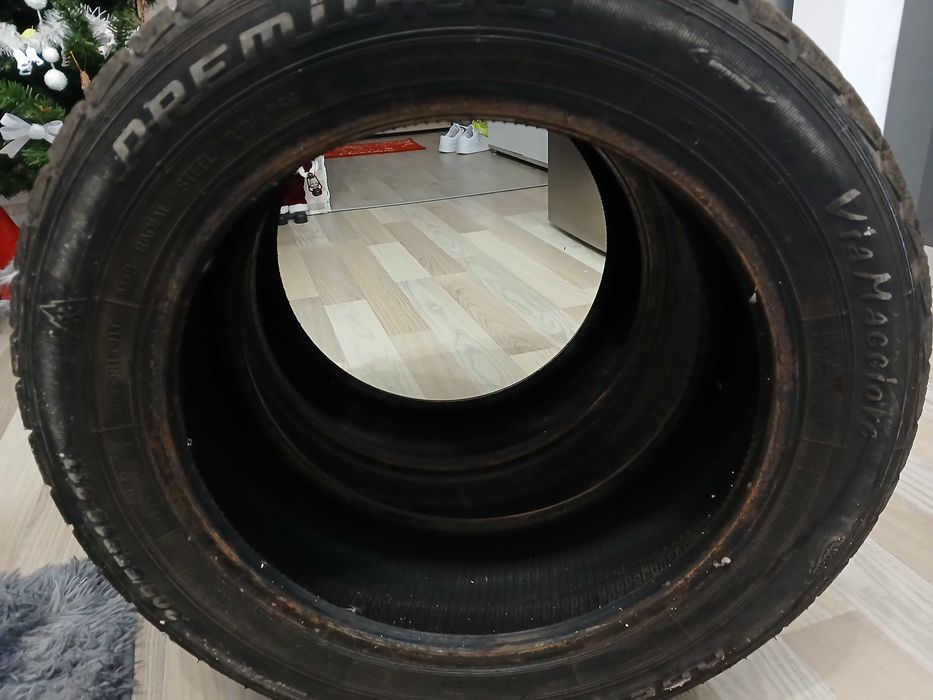 Vând anvelope de iarnă