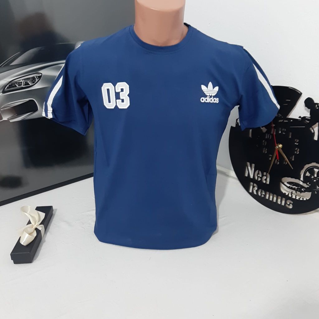 Tricou cu model 3D