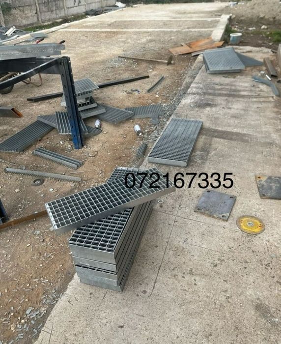 Trepte zincate la comanda